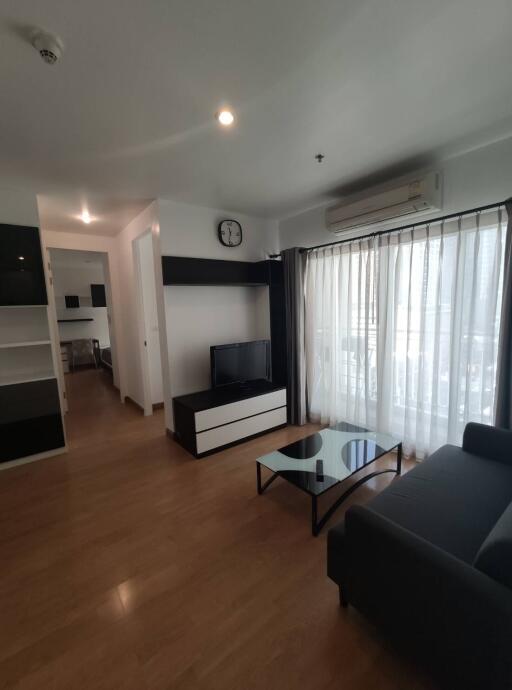 Condo for Rent at The Parkland Grand Asok-Phetchaburi