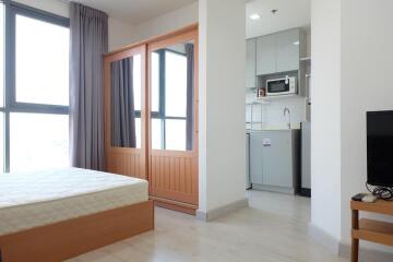 Condo for Rent at Ideo Mobi Sukhumvit 81