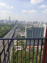 Condo for Rent at Life Asoke Hype