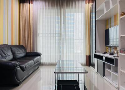 Condo for Rented at Circle Condominium