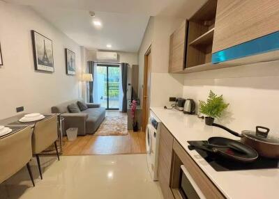 1 Bedroom Condo