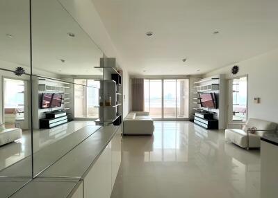 Watermark Chao Phraya - 2 Bed Condo for Rented *WATE4954