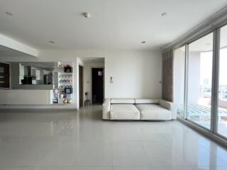 Watermark Chao Phraya - 2 Bed Condo for Rented *WATE4954