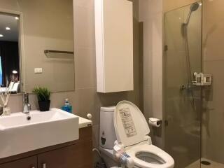 2 Bedrooms Condo For Rent At Noble Reveal