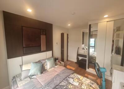 1 Bedroom Condo