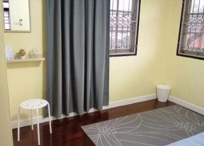 House for Rent in  La Salle Soi 71