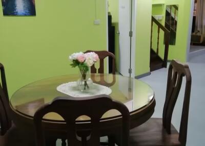 House for Rent in  La Salle Soi 71