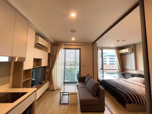 1 Bedroom Condo