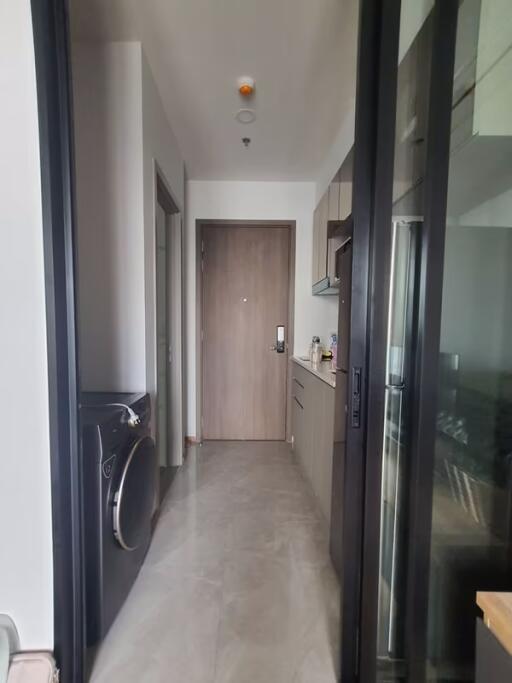 Studio for Rent in Huai Khwang