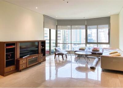 Newly Renovated 1BR for Rent at The Lakes - Fully Furnished High Floor - 920071001-12679