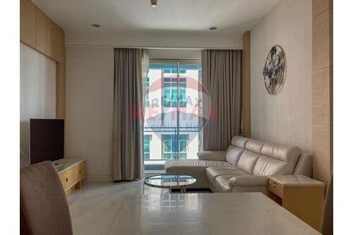 2 bed for sale Q Langsuan  BTS Chit Lom