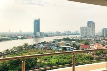 For Sale with Tenant at Saichol Mansion, Near BTS Saphan Taksin