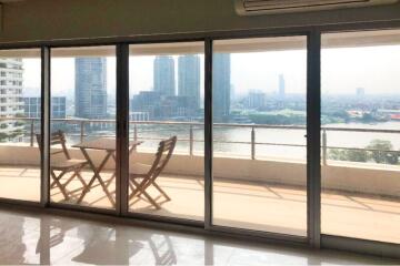 For Sale with Tenant at Saichol Mansion, Near BTS Saphan Taksin