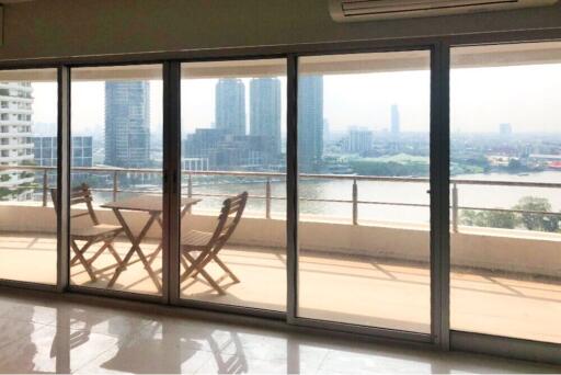 For Sale with Tenant at Saichol Mansion, Near BTS Saphan Taksin