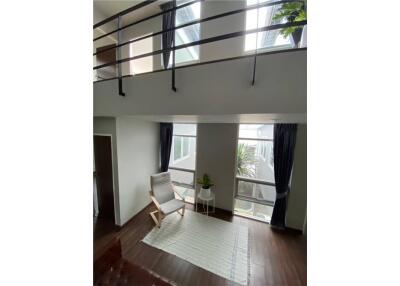 Modern 3-Story Townhouse in Watthana for Sale