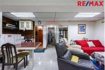 98 Sqm., 3 Beds Condo listed for ฿ 4,700,000.