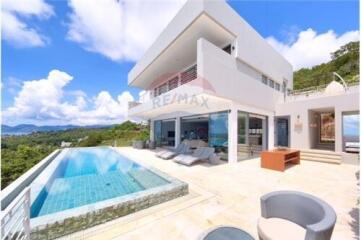 STUNNING 5 BEDROOM 180 DEGREE SEAVIEW VILLA