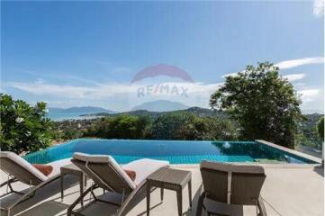 3 Bedroom Contemporary Sea View Villa in Koh Samui