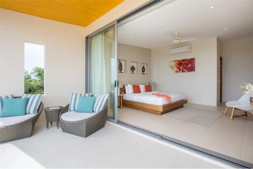 3 Bedroom Contemporary Sea View Villa in Koh Samui