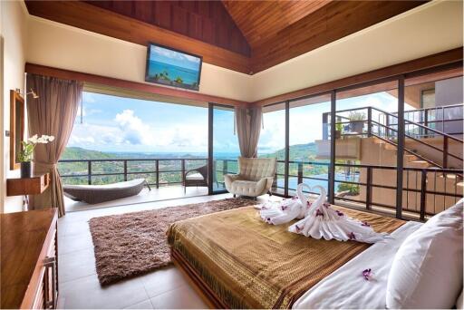 Modern style 5 bedroom sea view villa in Mae Nam