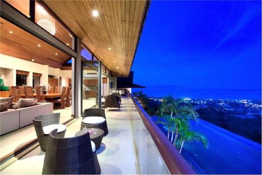 Modern style 5 bedroom sea view villa in Mae Nam