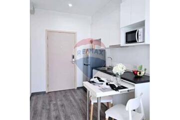 Condo for Rent!!! "Richpark @Triple Station" ARL Hua Mak