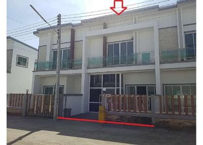 93 Sqm., 2 Baths Townhouse listed for ฿ 1,790,000.