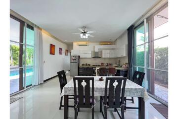 Quality Pool Villa, 3 Bed 4 Bath in Hua Hin Soi 112 For Sale - 920601001-255