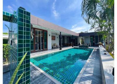 Quality Pool Villa, 3 Bed 4 Bath in Hua Hin Soi 112 For Sale - 920601001-255