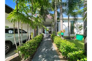 Quality Pool Villa, 3 Bed 4 Bath in Hua Hin Soi 112 For Sale - 920601001-255