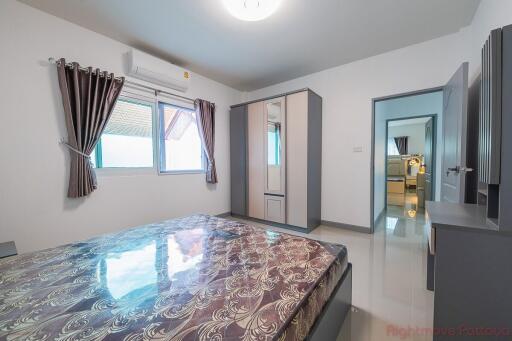 3 Bed House For Sale In East Pattaya - Watana Village