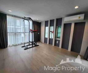 4 Bedroom Townhouse for Rent in Nirvana Define Srinakarin-Rama 9, Saphan Sung, Bangkok