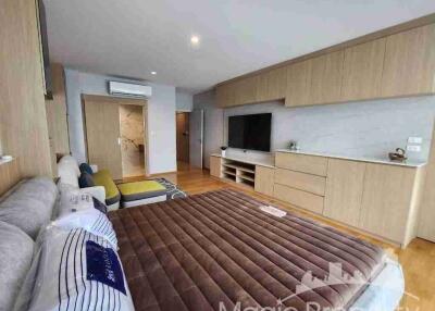 4 Bedroom Townhouse for Rent in Nirvana Define Srinakarin-Rama 9, Saphan Sung, Bangkok