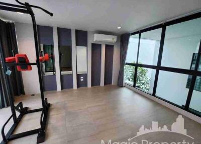 4 Bedroom Townhouse for Rent in Nirvana Define Srinakarin-Rama 9, Saphan Sung, Bangkok