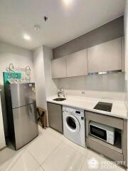 1-BR Condo at Life Asoke - Rama 9 near MRT Phra Ram 9