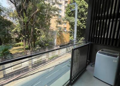 1-BR Condo at The Nest Ploenchit near BTS Phloen Chit