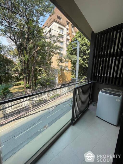 1-BR Condo at The Nest Ploenchit near BTS Phloen Chit