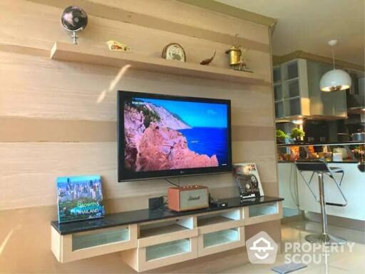 1-BR Condo at Regent Royal Place 1 Condominium near BTS Ratchadamri