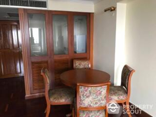 1-BR Condo at Omni Tower near BTS Nana