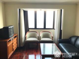 1-BR Condo at Omni Tower near BTS Nana