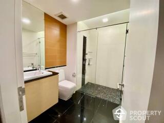 2-BR Condo at Urbana Sathorn Condominium near BTS Sala Daeng