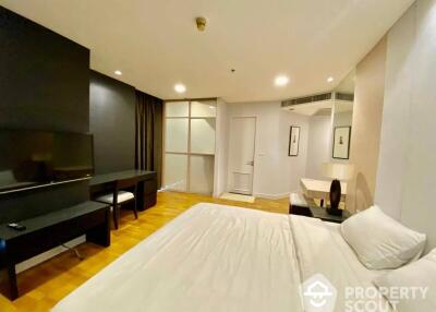 2-BR Condo at Urbana Sathorn Condominium near BTS Sala Daeng