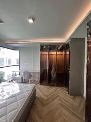 2 bed Condo in Chapter Thonglor 25 Khlong Tan Nuea Sub District C020896