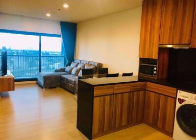 2 bed Condo in Life Sukhumvit 48 Phra Khanong Sub District C015941