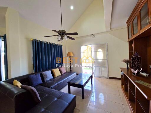 3 Bedrooms Villa / Single House in Siam Place East Pattaya H011727