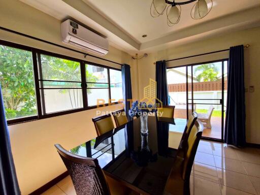 3 Bedrooms Villa / Single House in Siam Place East Pattaya H011727