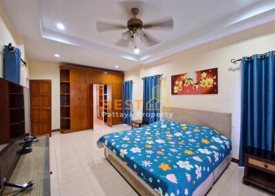 3 Bedrooms Villa / Single House in Siam Place East Pattaya H011727