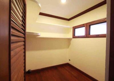 House for Rented in Bang Phli.