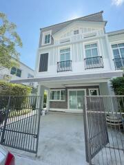 Townhouse for Rent at Indy 2 Bangna-Ramkhamhaeng 2