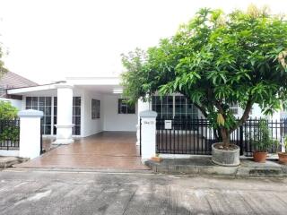 House for Sale at San Sai Noi, San Sai.